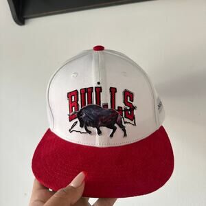 Chicago Bulls SnapBack Hat Melonwear Snapback Red White